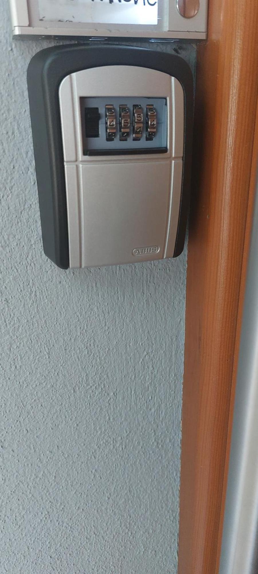 Ferienwohnung Am Bahnhof Bernburg Exteriör bild