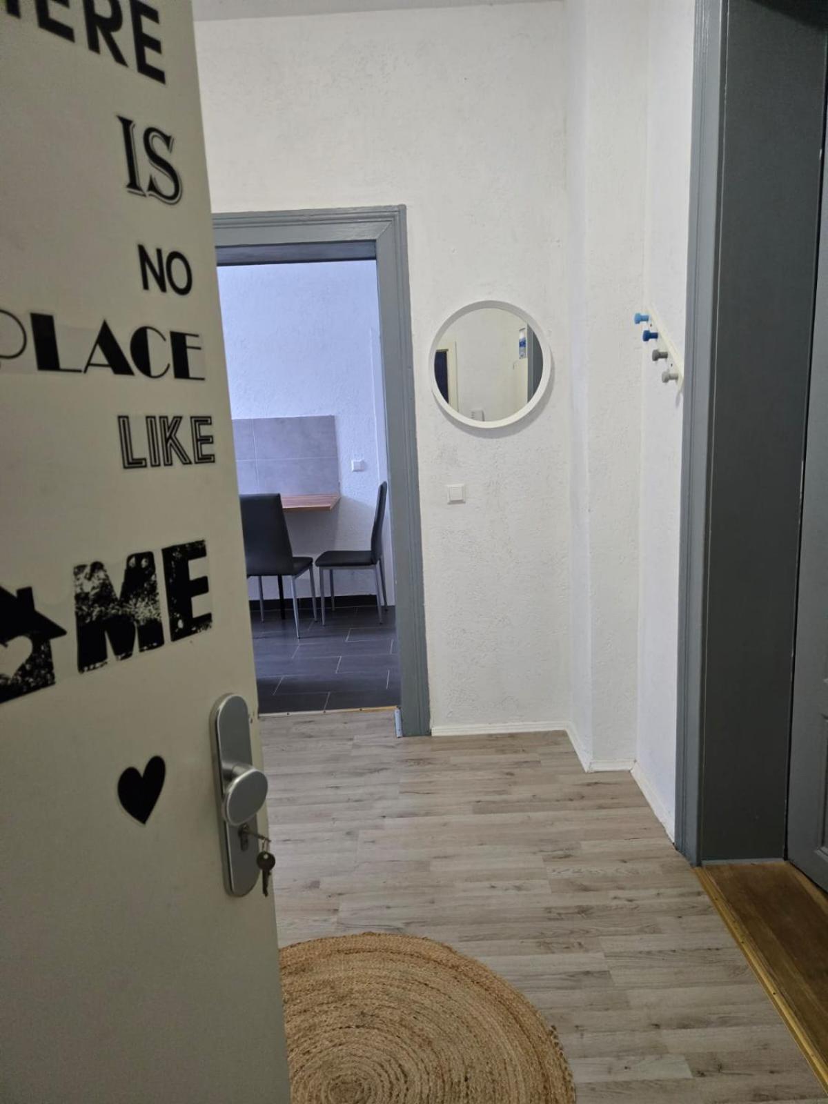 Ferienwohnung Am Bahnhof Bernburg Exteriör bild